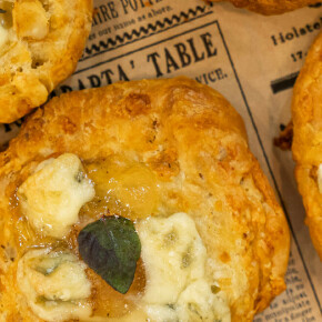 Cookies Fourme d&rsquo;Ambert AOP. Par le chef Mathieu Laville