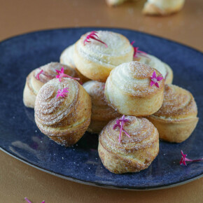 Biscuit roulé au fromage blanc