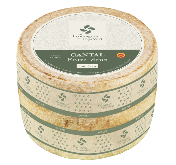Cantal AOP Entre-Deux au lait cru &#8211; Les Fromagers du Pays Vert