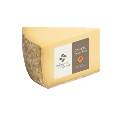 Cantal AOP Entre-Deux au lait pasteurisé -1/16 (2,6kg) &#8211; Les Fromagers du Pays Vert