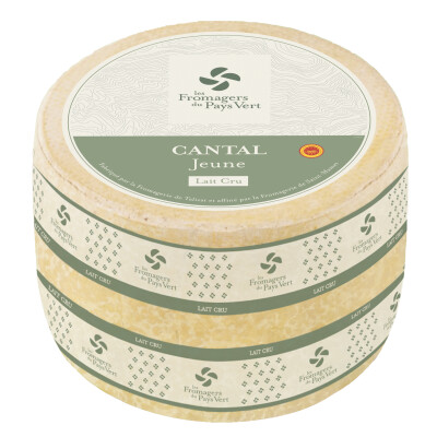 Cantal AOP Jeune au lait cru &#8211; Les Fromagers du Pays Vert