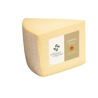Cantal AOP Jeune au lait pasteurisé  &#8211; 1/16 (2,6kg) &#8211; Les Fromagers du Pays Vert