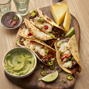Tacos à l’effiloché de bœuf et Cantal AOP Entre-Deux